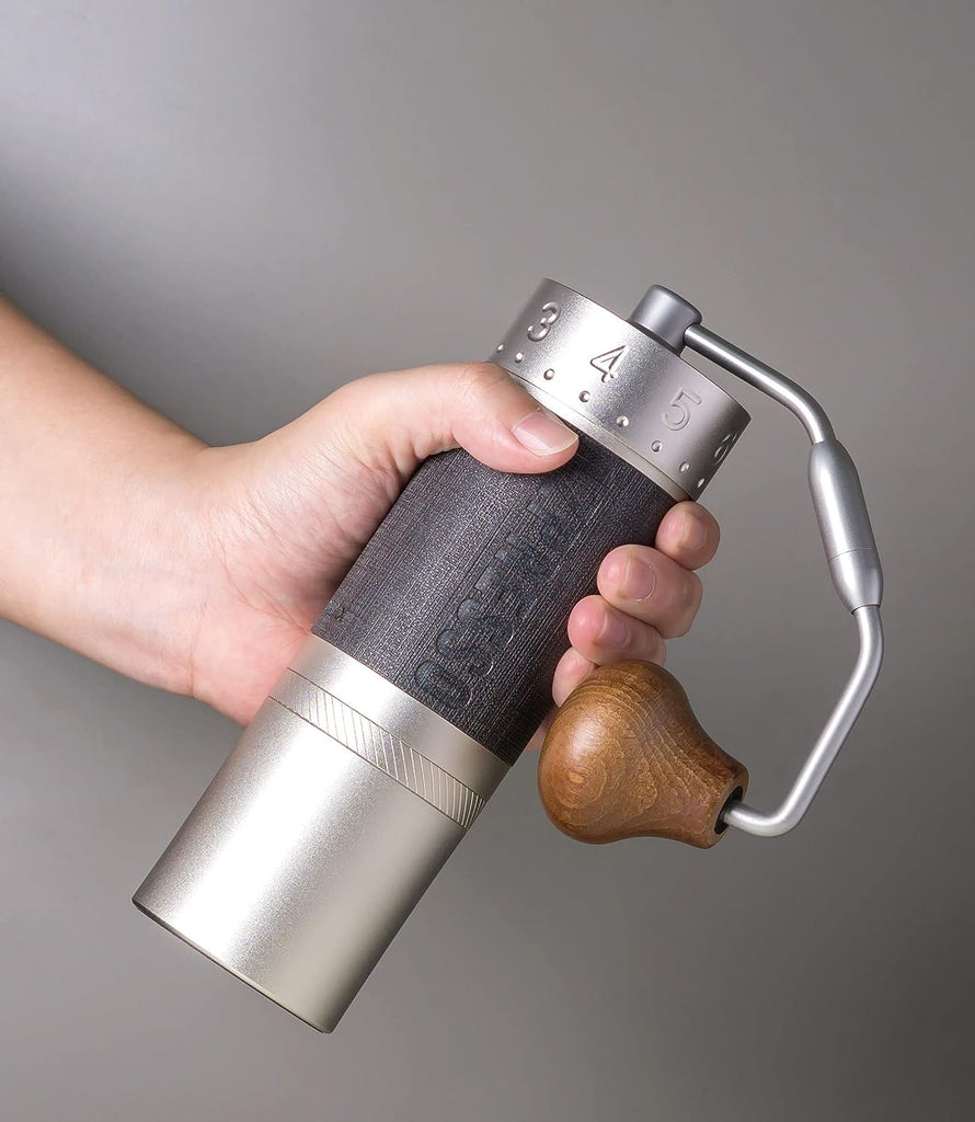 1zpresso Coffee Hand Grinder - Q2 Heptagonal - Silver